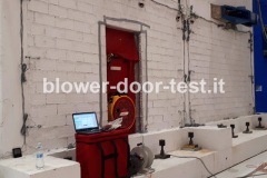 Blower_door_test_ispra_iresist_00